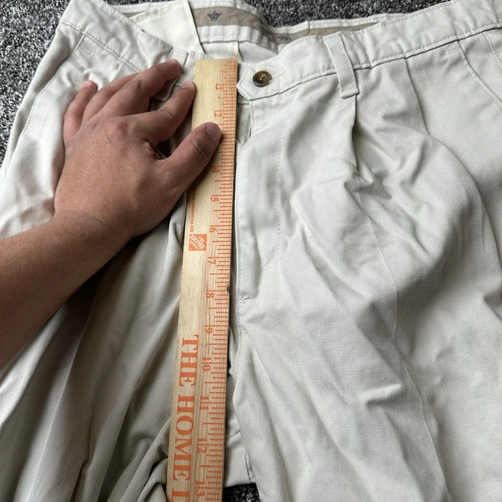 Docker Pants Mens 34x32 Beige Chino Pleated Front Classic Fit‎ Slash Pocket